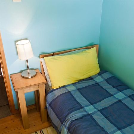 1 Tan Yr Eglwys Barn Cottage Pontardawe Екстер'єр фото